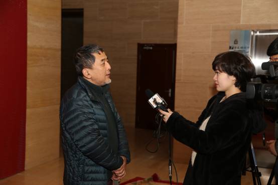天津美术学院造型艺术学院副院长范敏接受采访.jpg